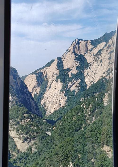 2025新澳门天天开奖直播和夜爬华山看到火箭与夜爬华山看到火箭的感受